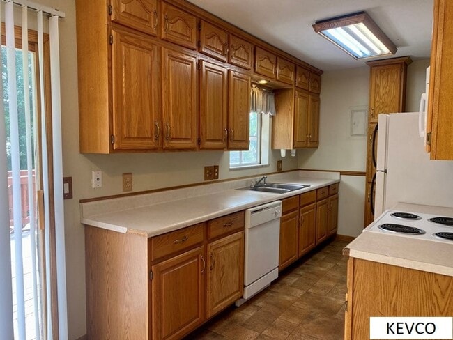 Photo - Spacious Home in Campus West!