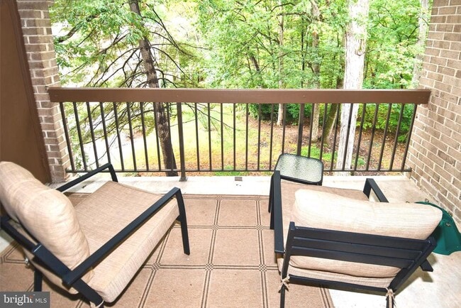 Photo - 1672 Parkcrest Cir Unit 300