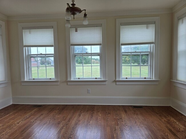 Photo - Delaware City Alert!! 2 bed 2 full baths Townhome available