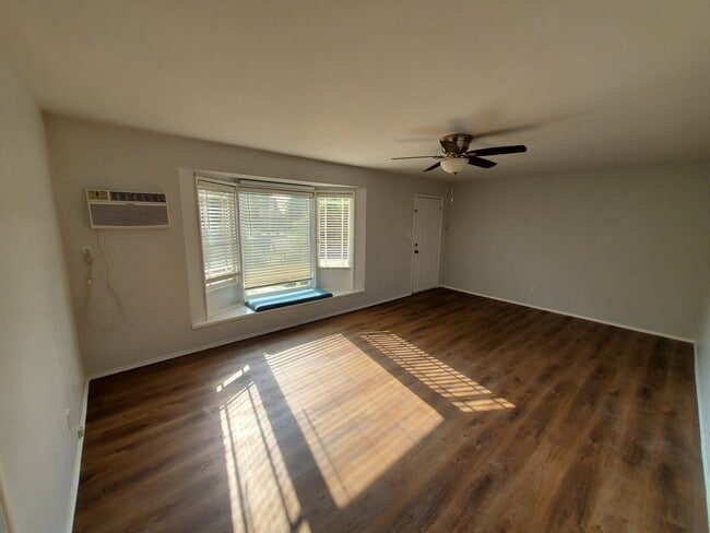 Photo - CHARMING 2 BEDROOM HOUSE IN GLENDORA