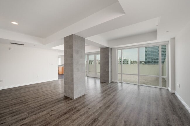 Photo - Stunning East Village 2 Bedroom at Nexus! Expansive Balcony! Pet Ok! Unidad #703