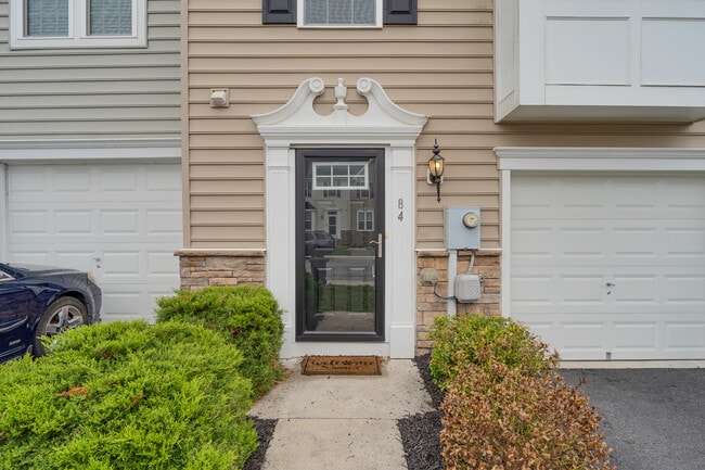 Photo - 84 Norwood Dr
