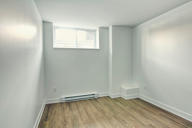Photo - 9675 Av. Papineau Unit 129