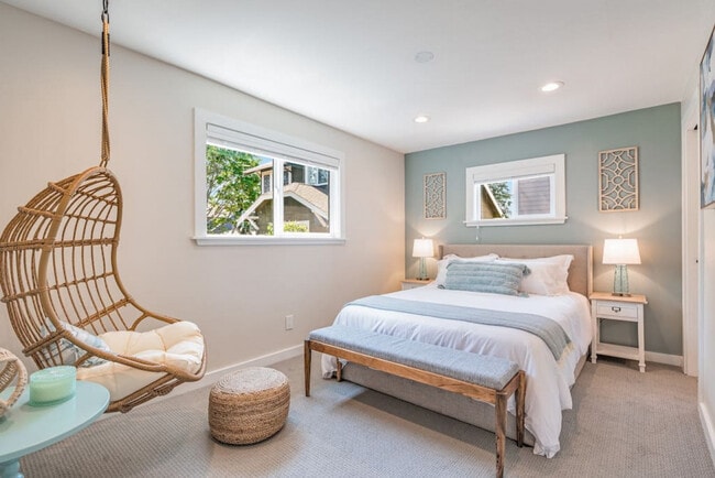 Photo - 6404 47th Ave SW Unidad ID1231215P