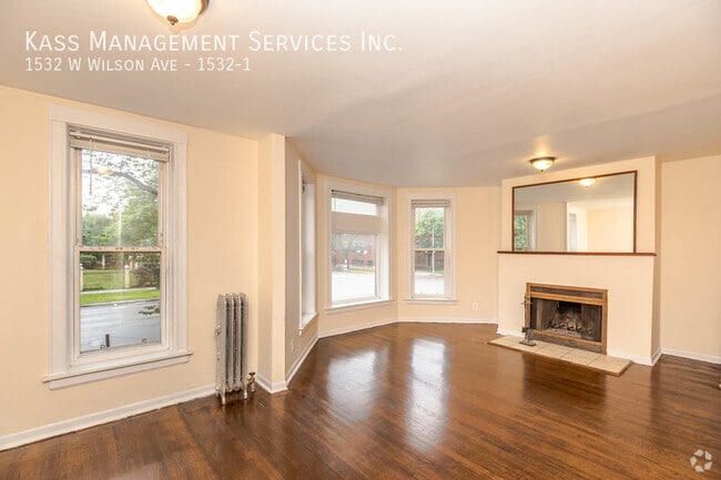 Building Photo - 1532 W Wilson Ave Unit 1532-1 Rental
