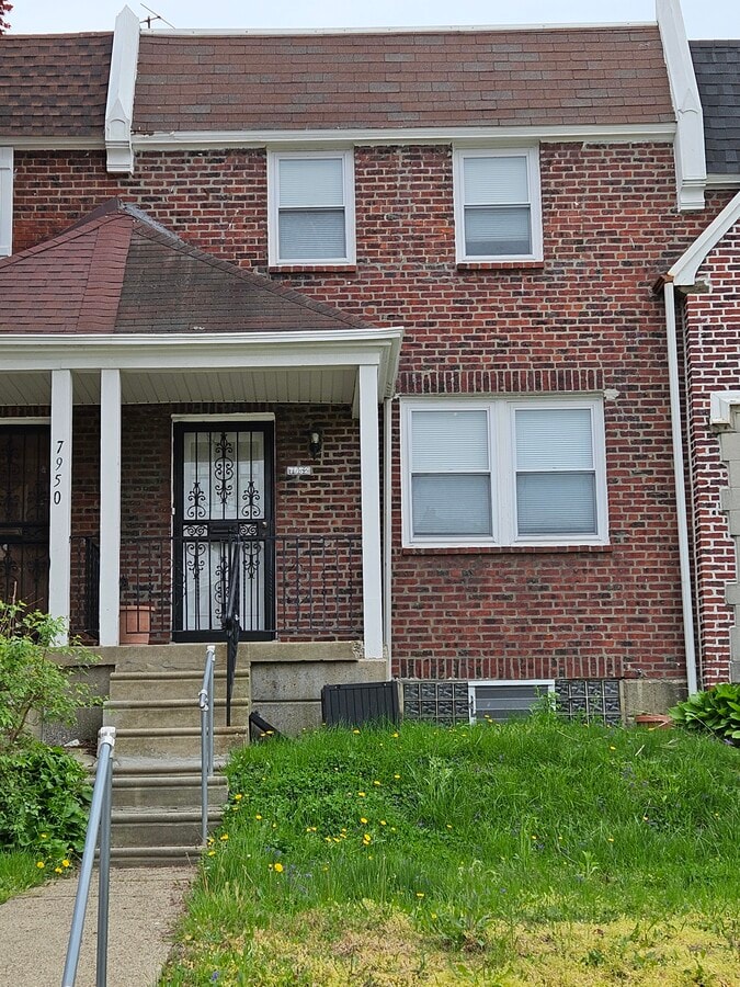 Photo - 7952 Provident St