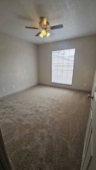 2X1 RENO - University Courtyard Apartments