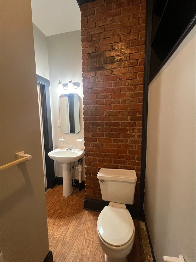 Photo - 610 Park Ave Unit 610-B