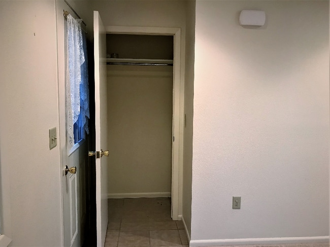 Photo - 1319 Walnut St