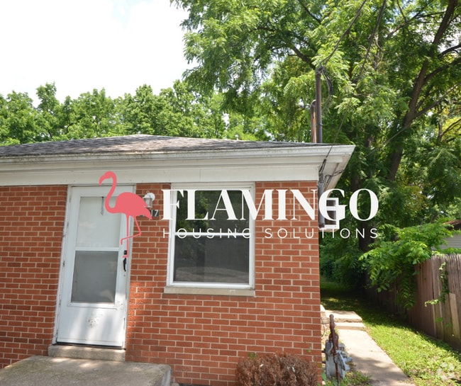 Building Photo - 4317 Sheller Ave Unit 4317 Sheller Right Rental