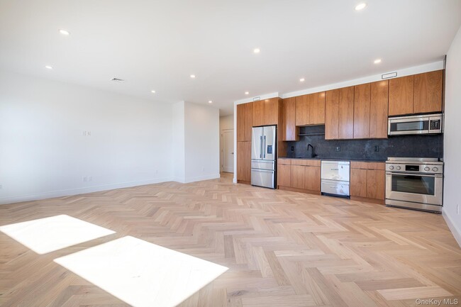 Photo - 90 S Highland Ave Unidad 6