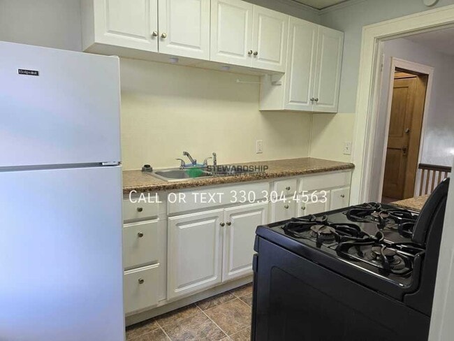 Photo - 104 6th St NE Unit 104 1/2