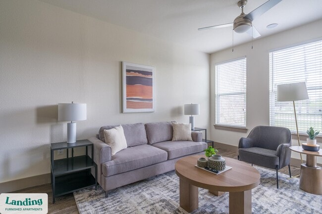 Building Photo - 300 Enclave Dr Rental
