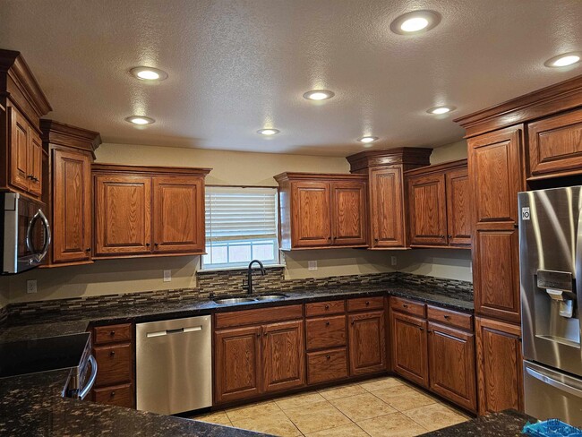 Photo - 3904 Mariah Dr