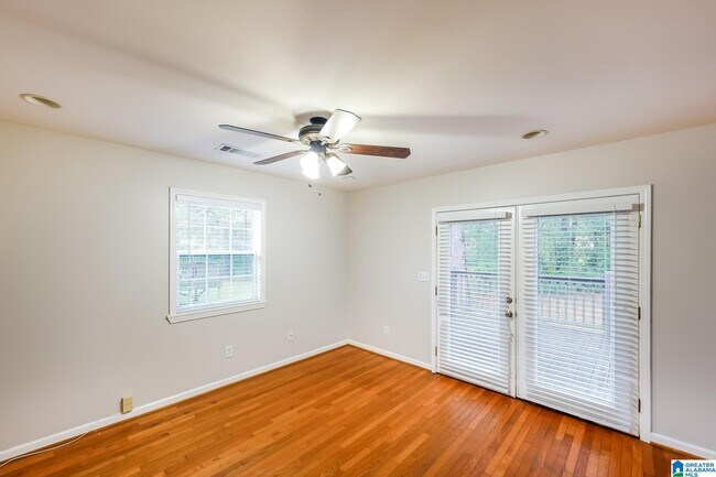 Photo - 1333 25th Ave