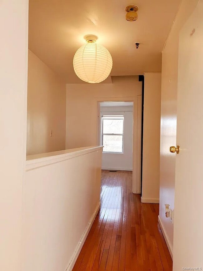 Photo - 115 Vanderbilt Ave Unit 115A