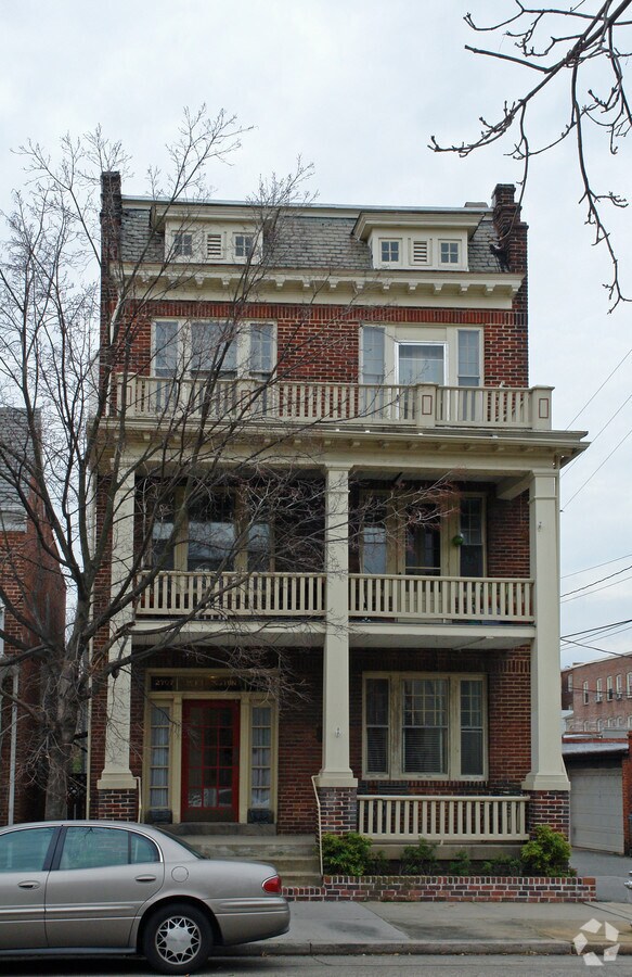 Photo - Wellington Apartments