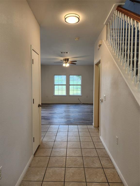 Photo - 7516 Lazy Creek Dr