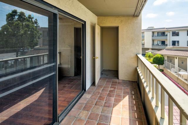 Photo - 3215 Midway Dr Unit 703