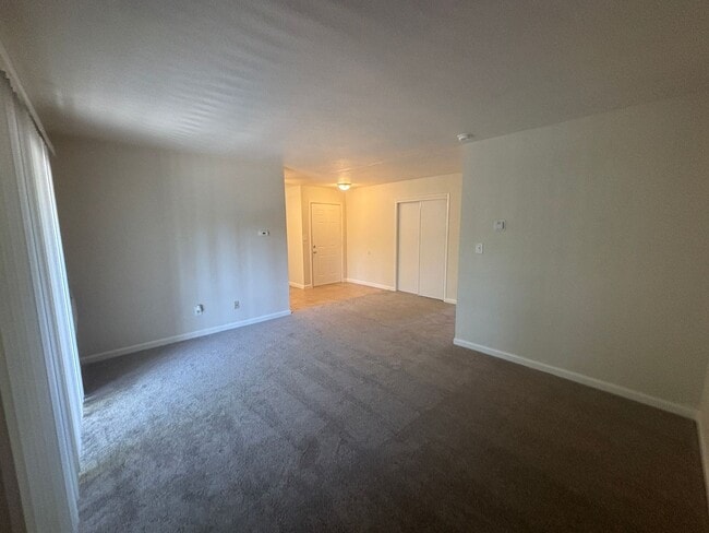 Photo - 4116 Loveridge Road