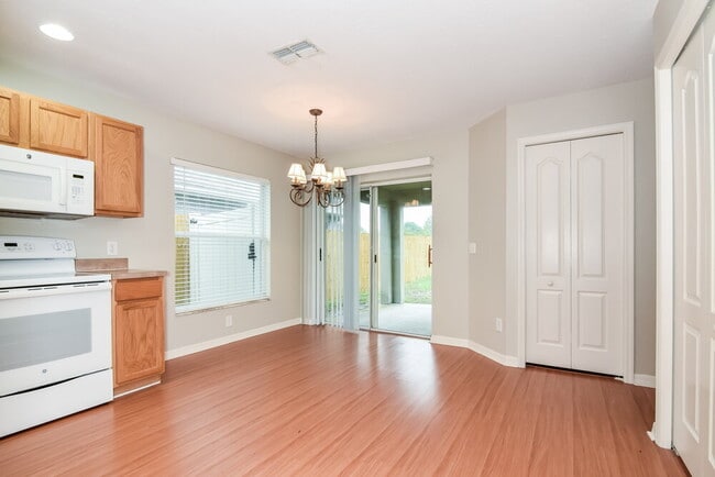 Photo - 7803 Citrus Blossom Dr