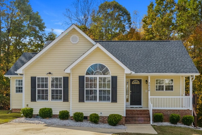 Building Photo - 3626 Enduring Freedom Dr Rental