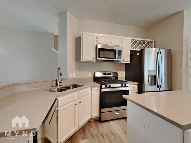 Building Photo - 4334 Egret Dr Rental