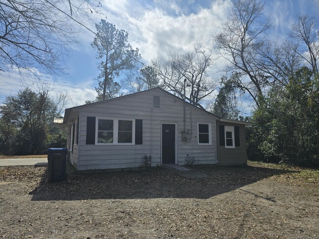 Photo - 1910 Dabney Dr House