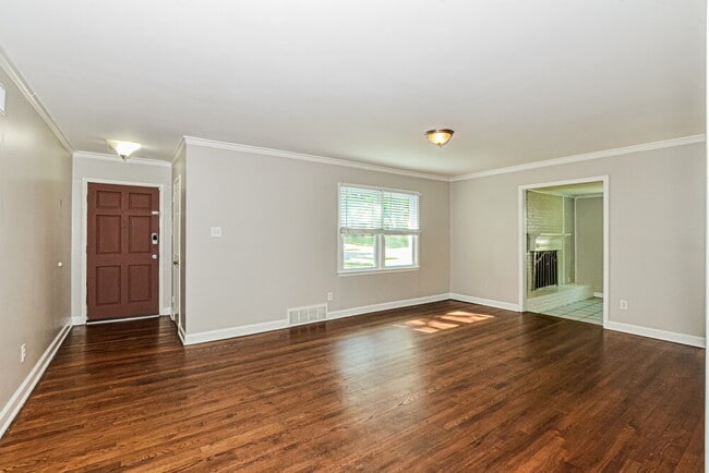 Photo - 1172 Oak Ridge Dr