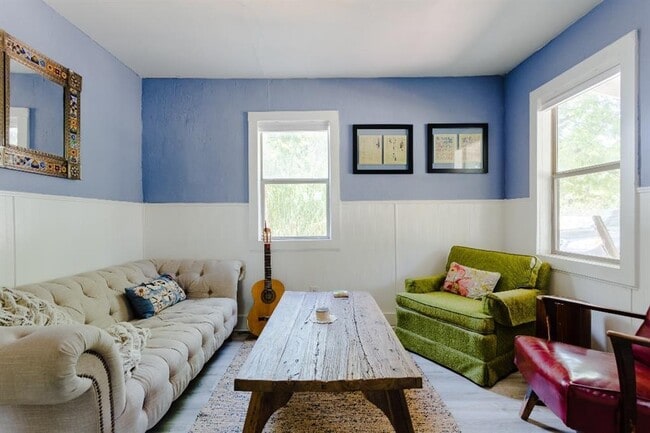 Building Photo - 3506 Clarkson Ave