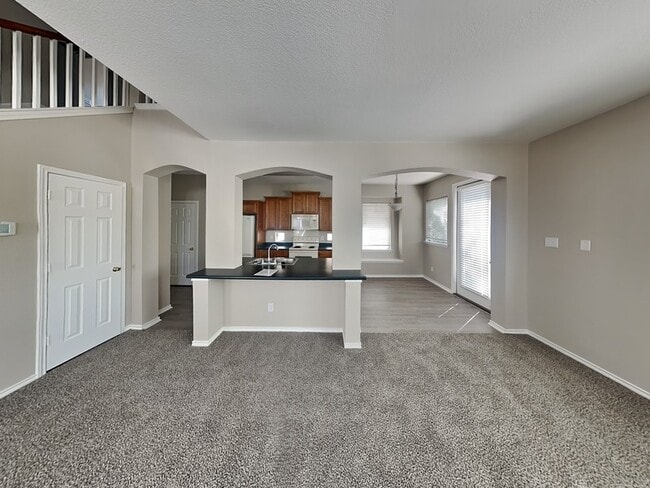 Photo - 1250 Nicholas Manor