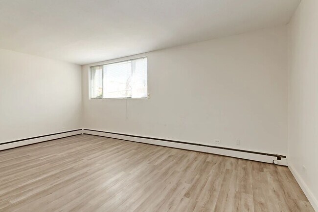 Photo - Dorchester Apartments