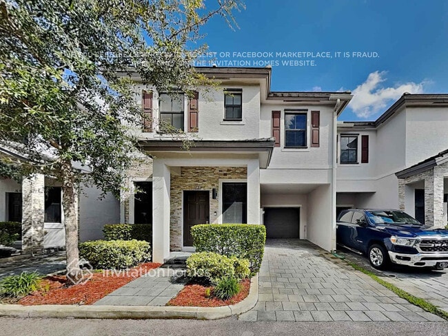 Building Photo - 1627 SW 29th St Rental