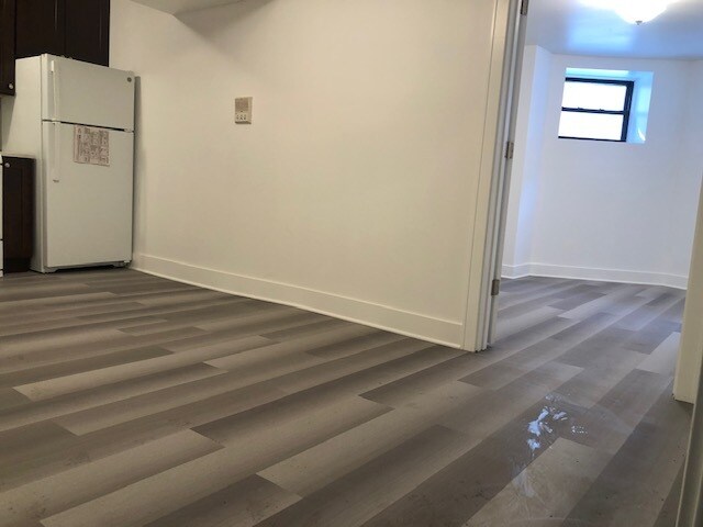 Photo - 450 W St James Pl Unidad garden