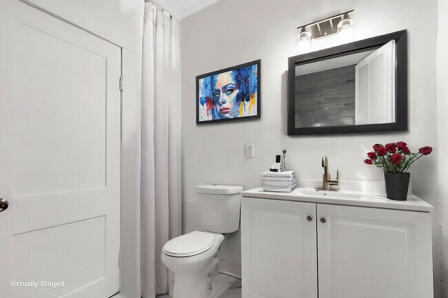 Photo - 2105 Walnut St Unidad 2105 Walnut st - Main House