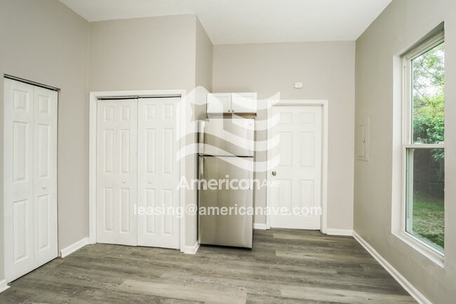 Photo - 1826 Conservative St