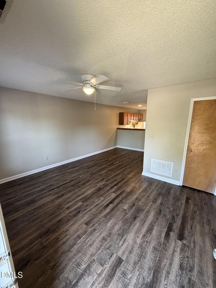 Photo - 2905 Faversham Pl