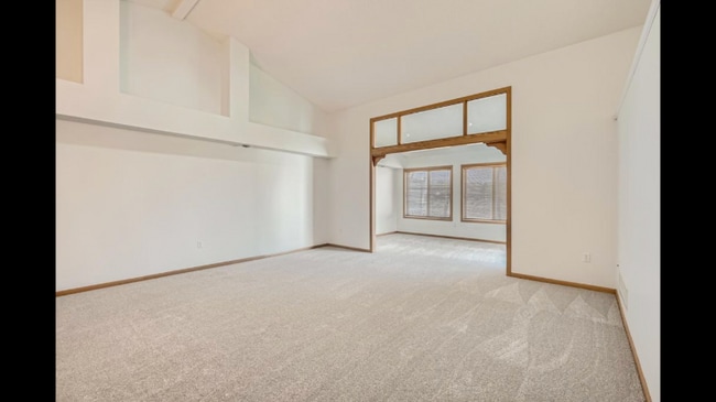 Photo - 9427 Prairieview Trail N