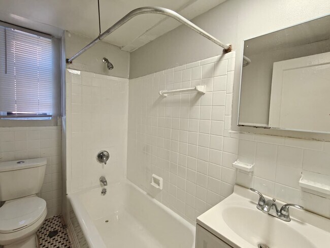 5602 Ogontz Ave Unit F54