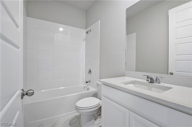 Photo - 44300 Saddlewood Ct