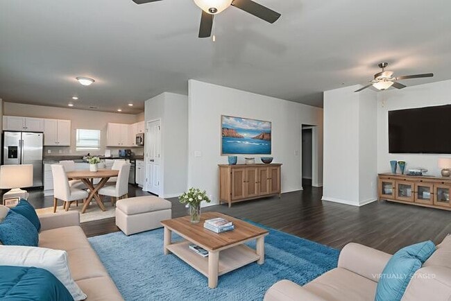 Photo - 336 Augustine Dr