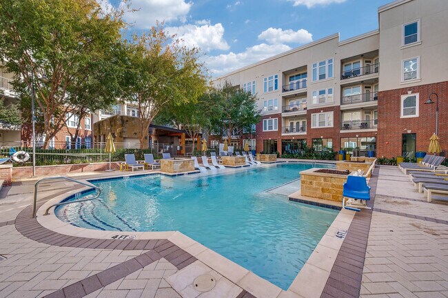 Resort Style Pool