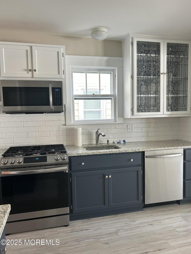 Photo - 435 Norwood Ave