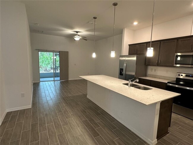 Photo - 37 Ullman Pl