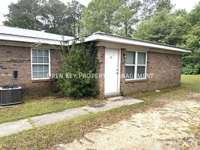 Building Photo - 904 S Lena St Unit 3 Rental