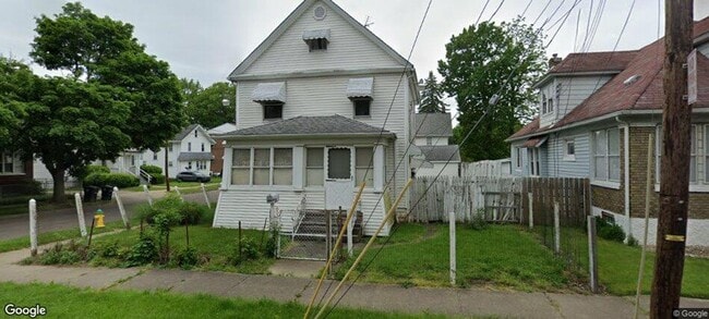 Building Photo - 3-Bedroom Home for Rent in Akron – Only $1,300!