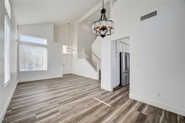 Photo - 242 Farlin Cir