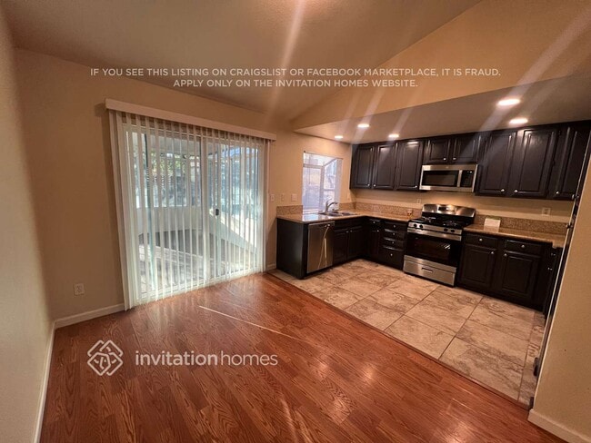 Photo - 3019 Chablis Ave