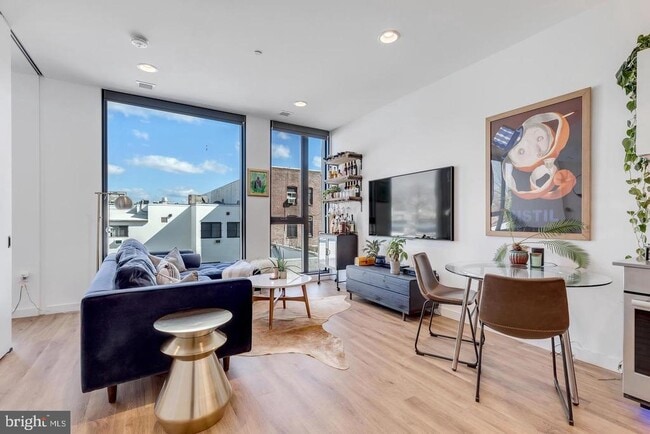 Photo - 57 N St NW Unit 329