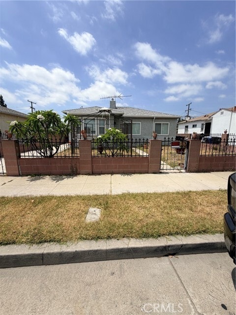 Photo - 2527 Senta Ave